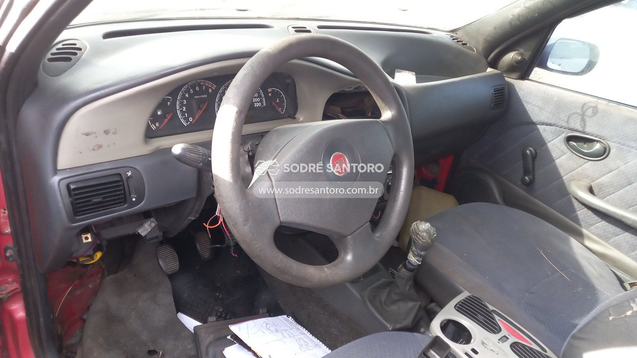 Foto 6 de 13: FIAT - PALIO WEEKEND 1616V 2002/2002