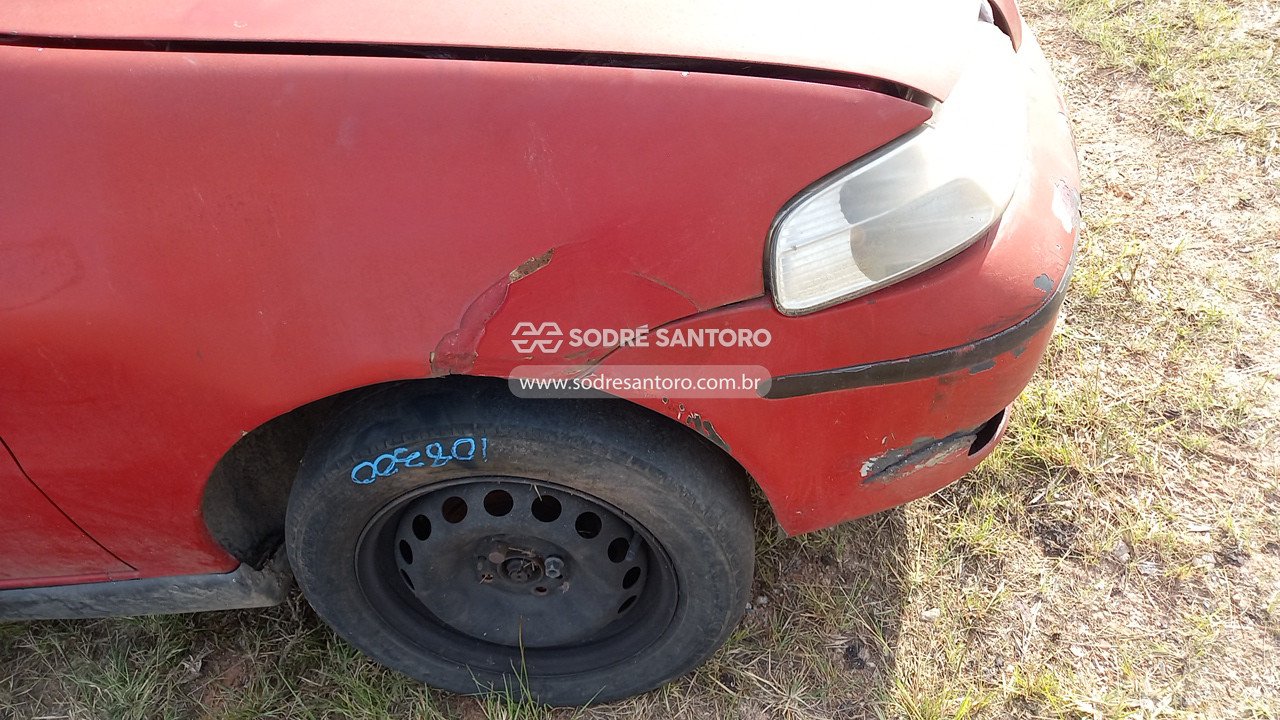 Foto 10 de 13: FIAT - PALIO WEEKEND 1616V 2002/2002