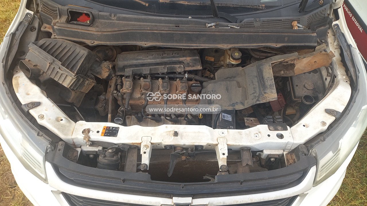 Foto 5: CHEVROLET - SPIN 1.8L MT LS E 2019/2020