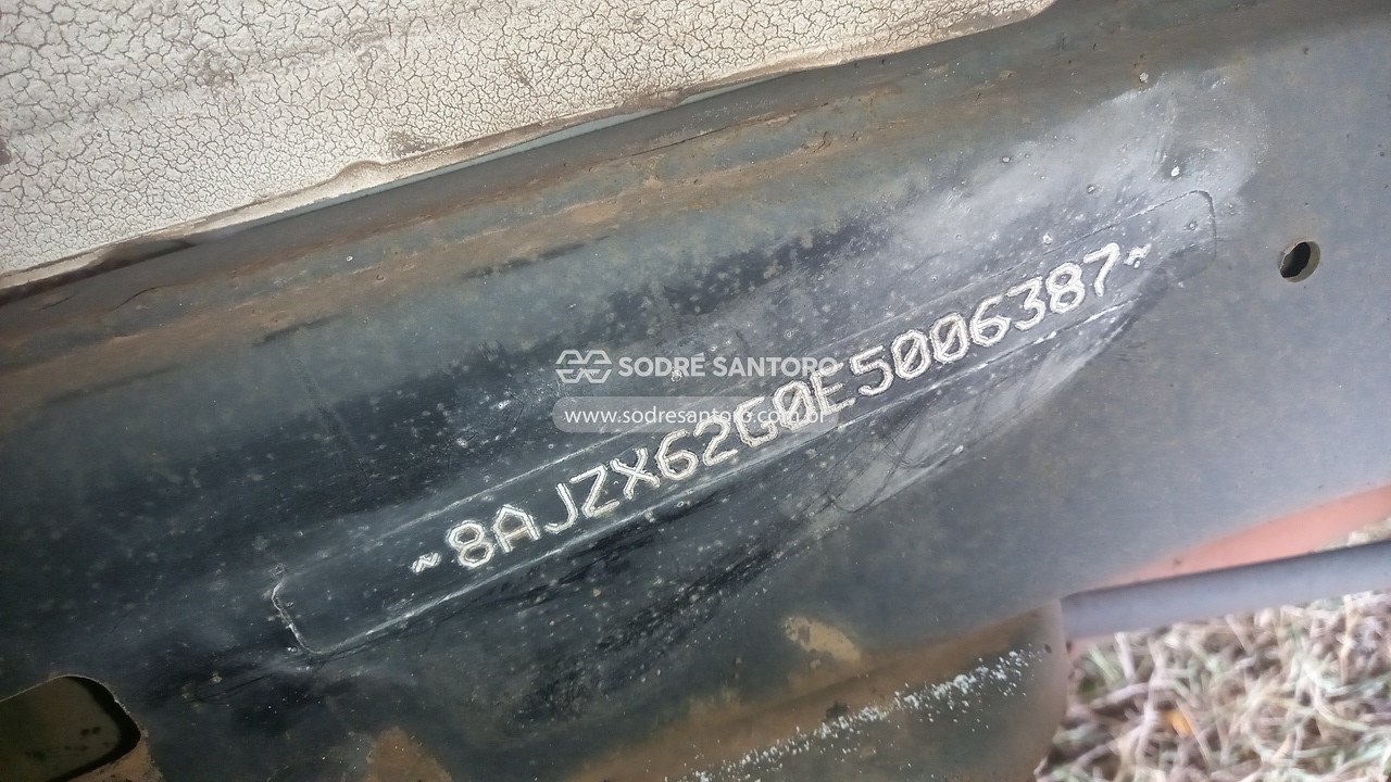 Foto 10 de 13: TOYOTA - HILUX SW4 4X2SR 2014/2014