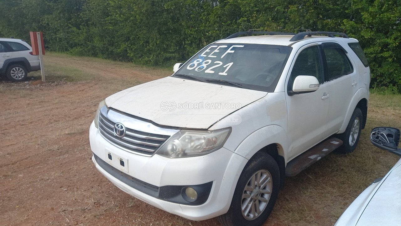 Foto 3: TOYOTA - HILUX SW4 4X2SR 2014/2014