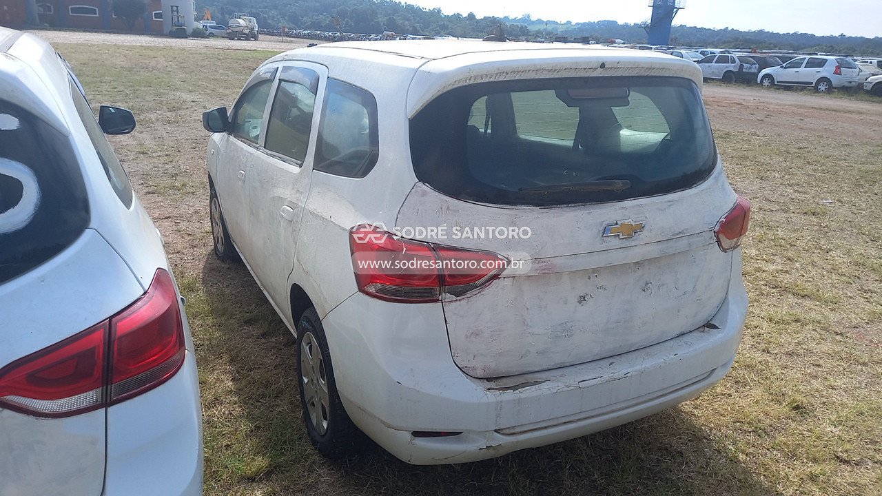 Foto 2: CHEVROLET - SPIN 1.8L MT LS E 2018/2019