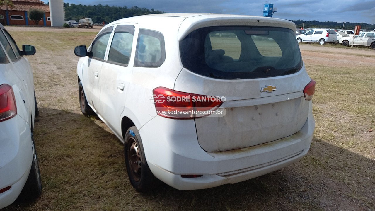 Foto 2: CHEVROLET - SPIN 1.8L MT LS E 2019/2020
