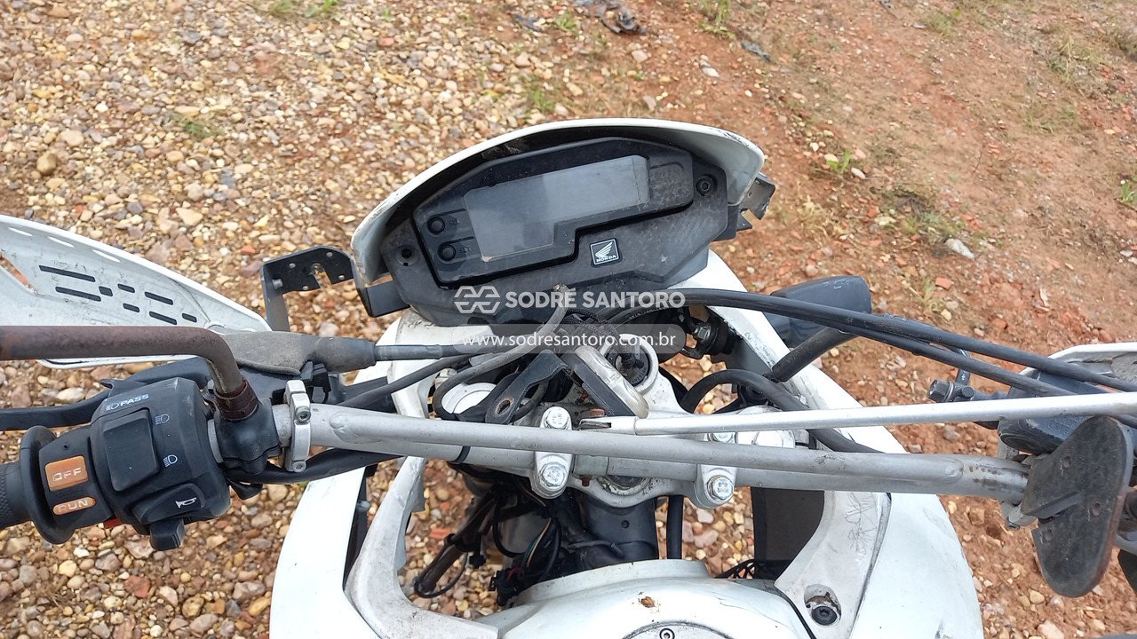 Foto 7 de 13: HONDA - XRE 300 2016/2016