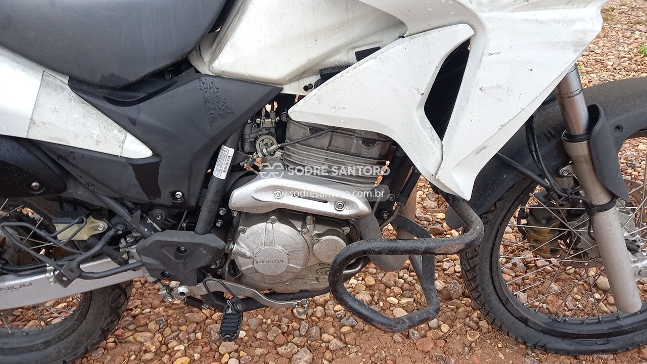 Foto 6 de 13: HONDA - XRE 300 2018/2018