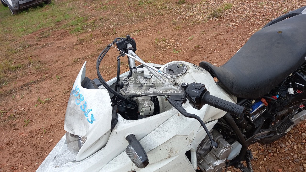 Foto 9 de 13: HONDA - XRE 300 2018/2018