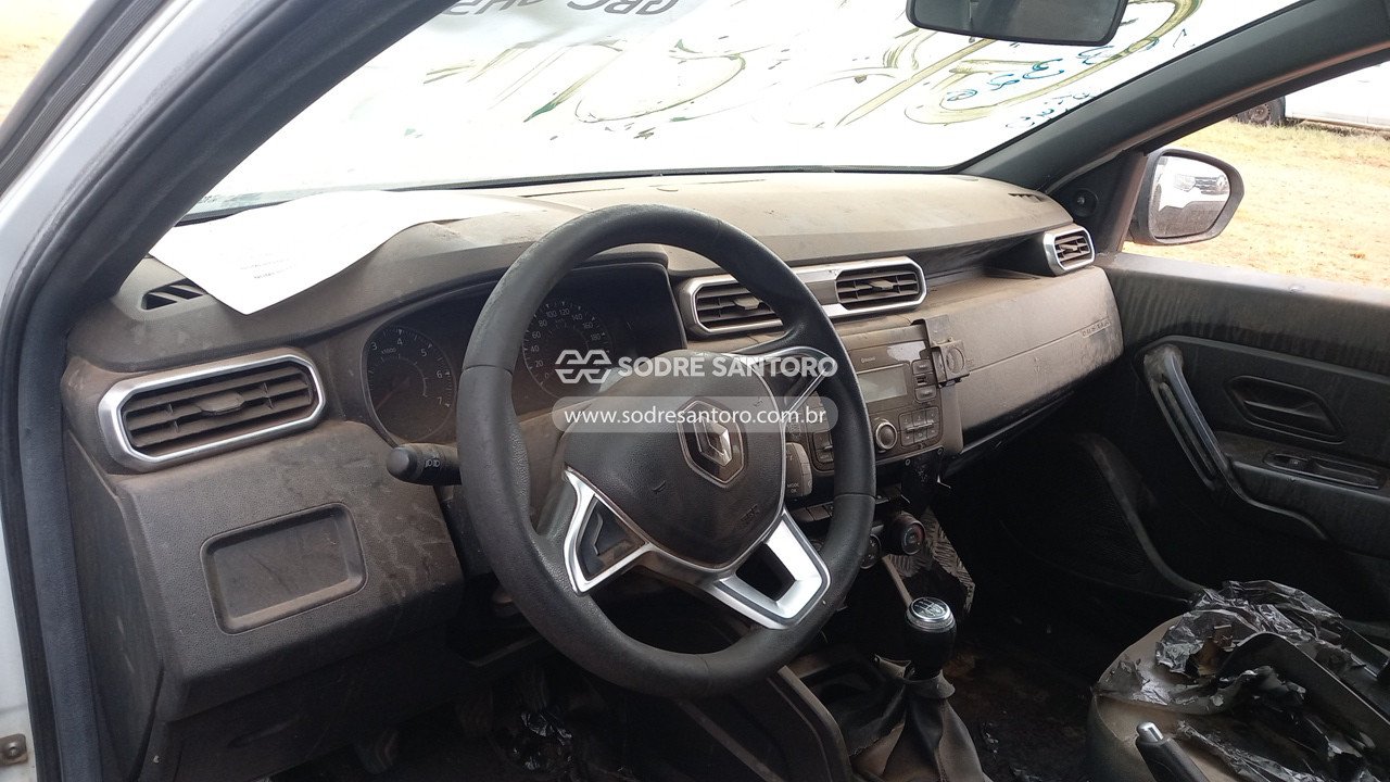 Foto 6 de 13: RENAULT - DUSTER ZEN 16 2021/2022