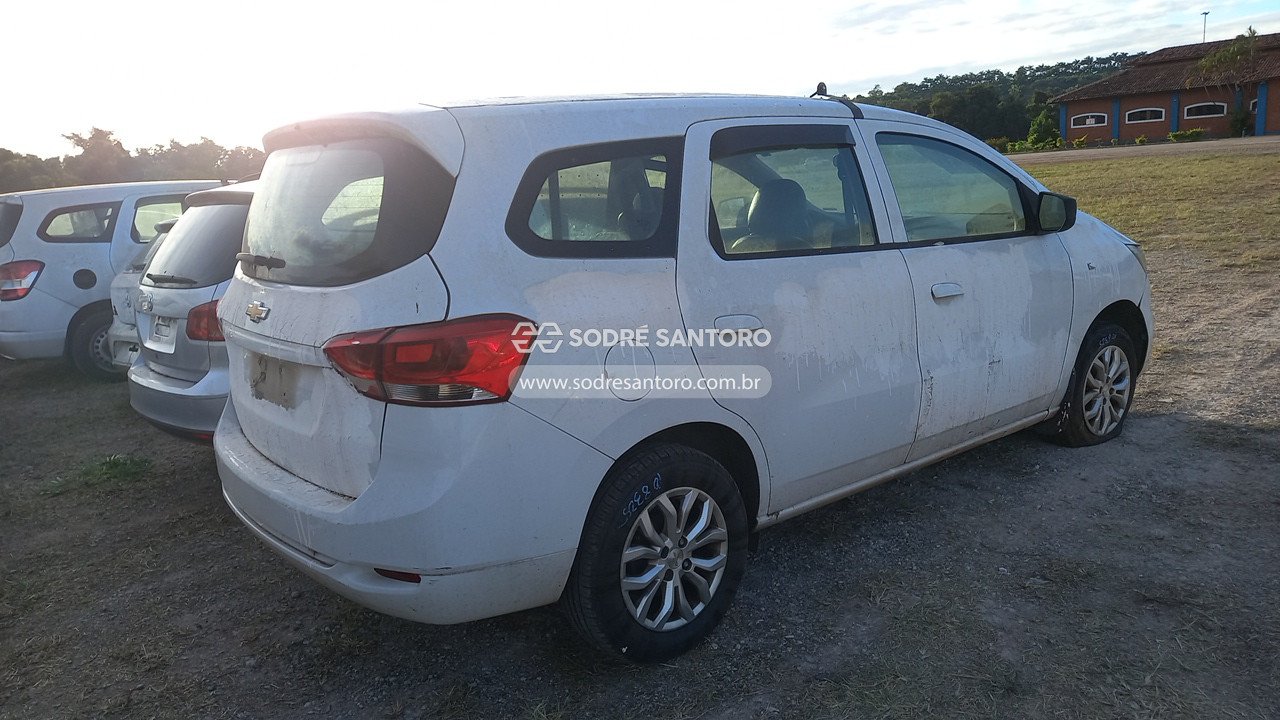 Foto 4: CHEVROLET - SPIN 1.8L MT LS E 2019/2020