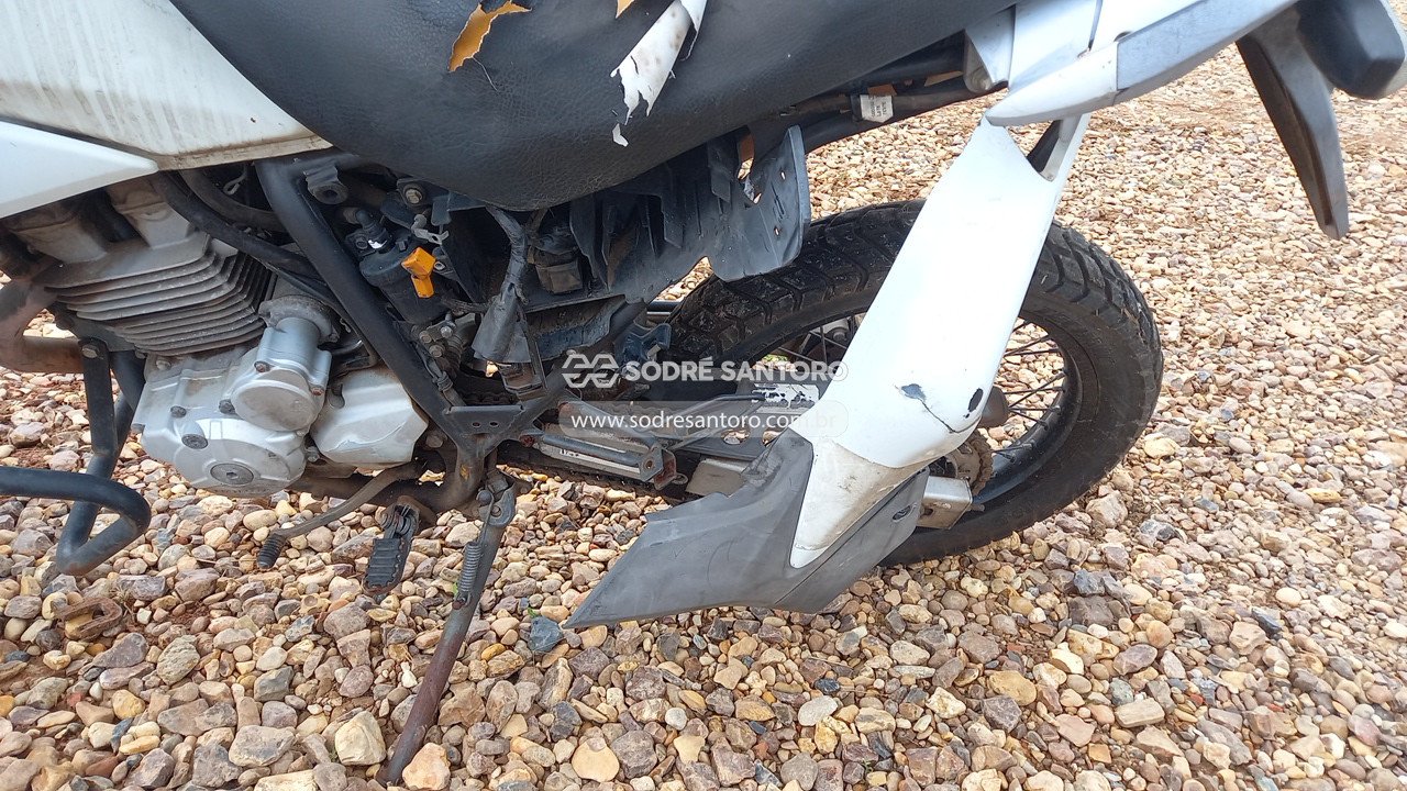Foto 9 de 13: HONDA - XRE 300 P 2014/2014