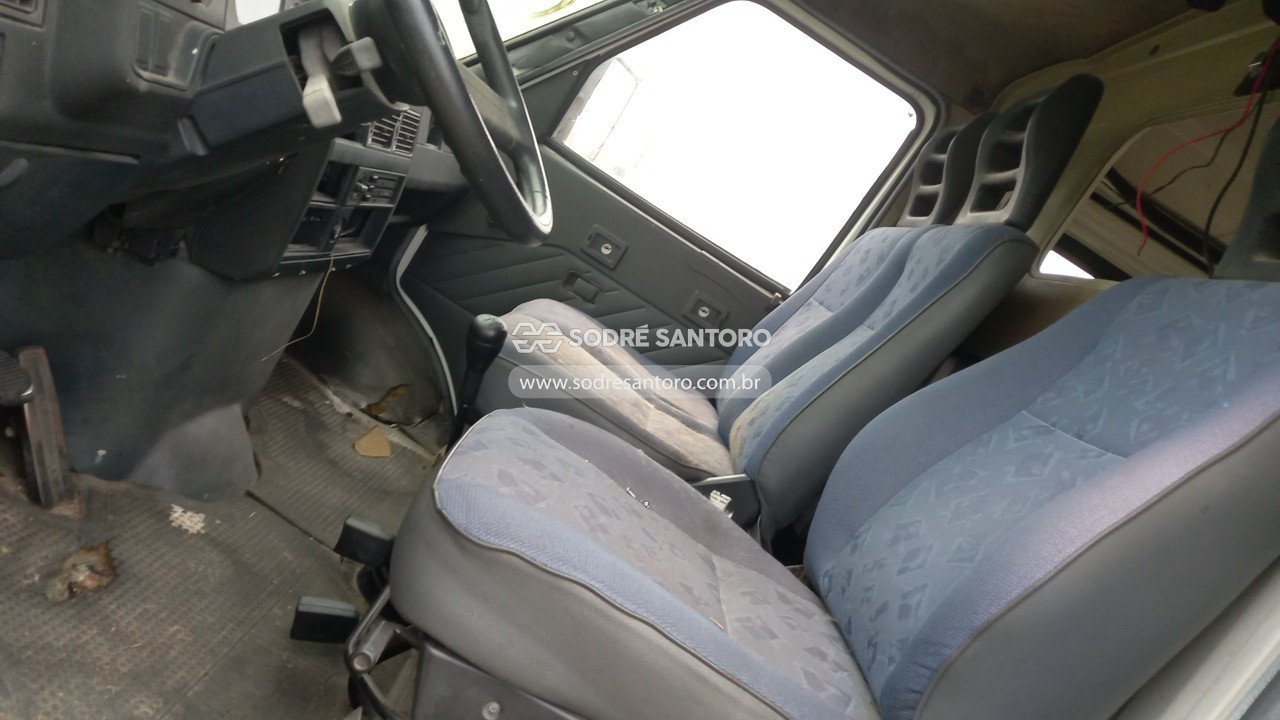 Foto 8 de 13: IVECO - DAILY3510 VAN1 2002/2003