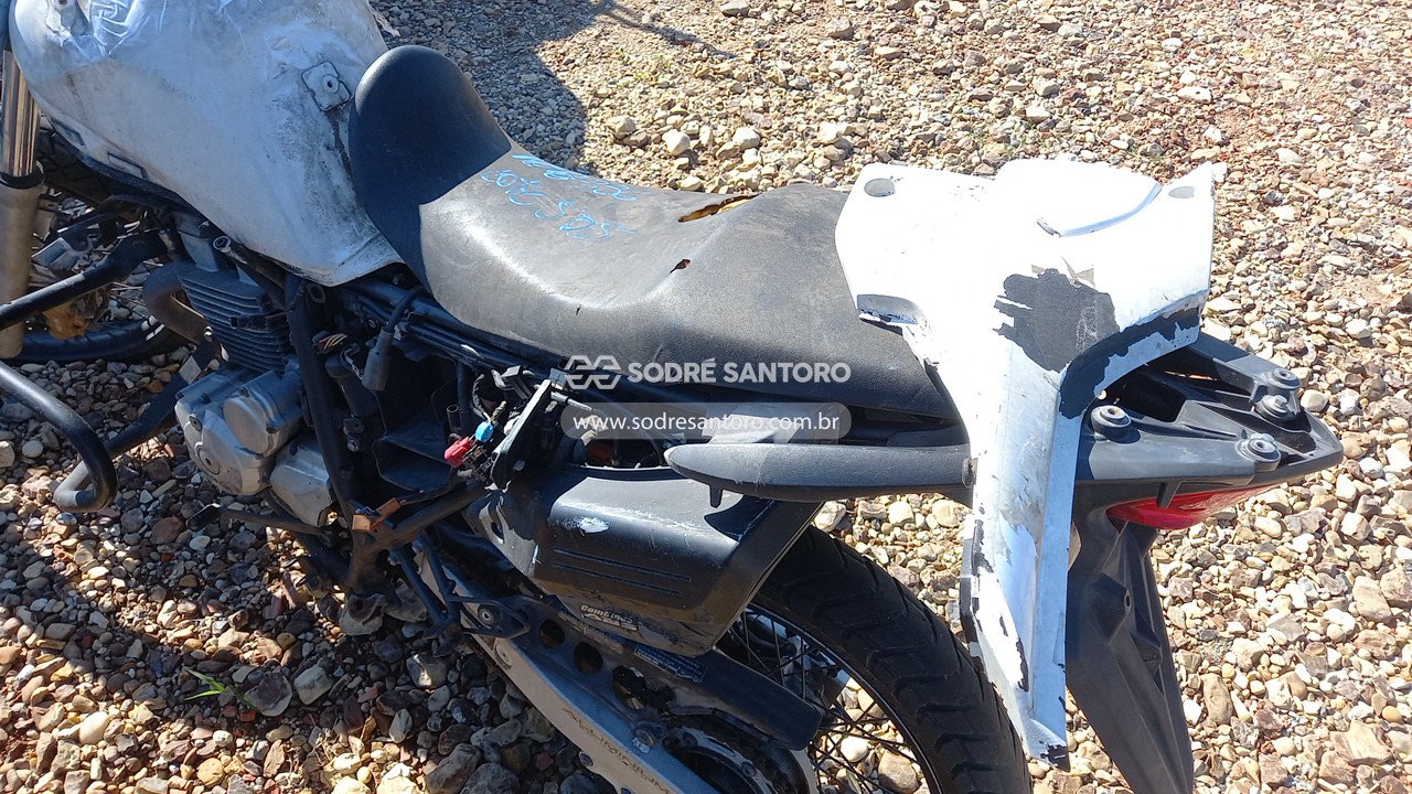 Foto 9 de 13: HONDA - XRE 300 2018/2018