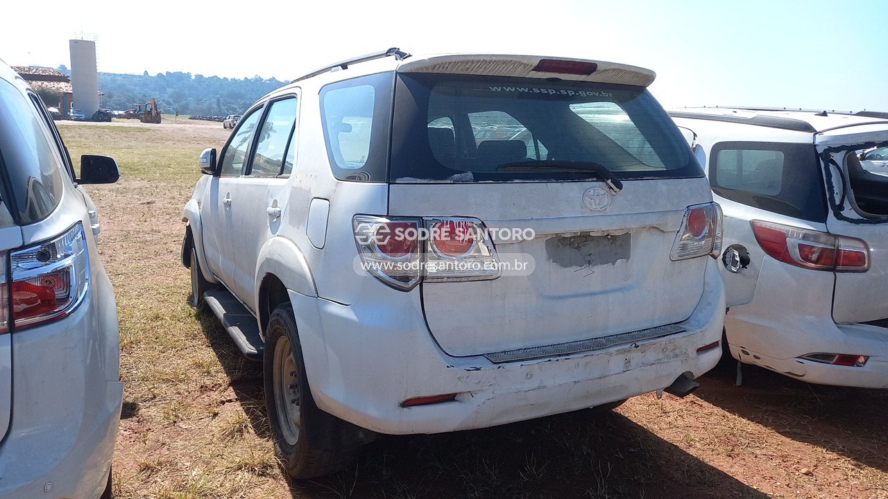 Foto 2: TOYOTA - HILUX SW4 4X2SR 2014/2014