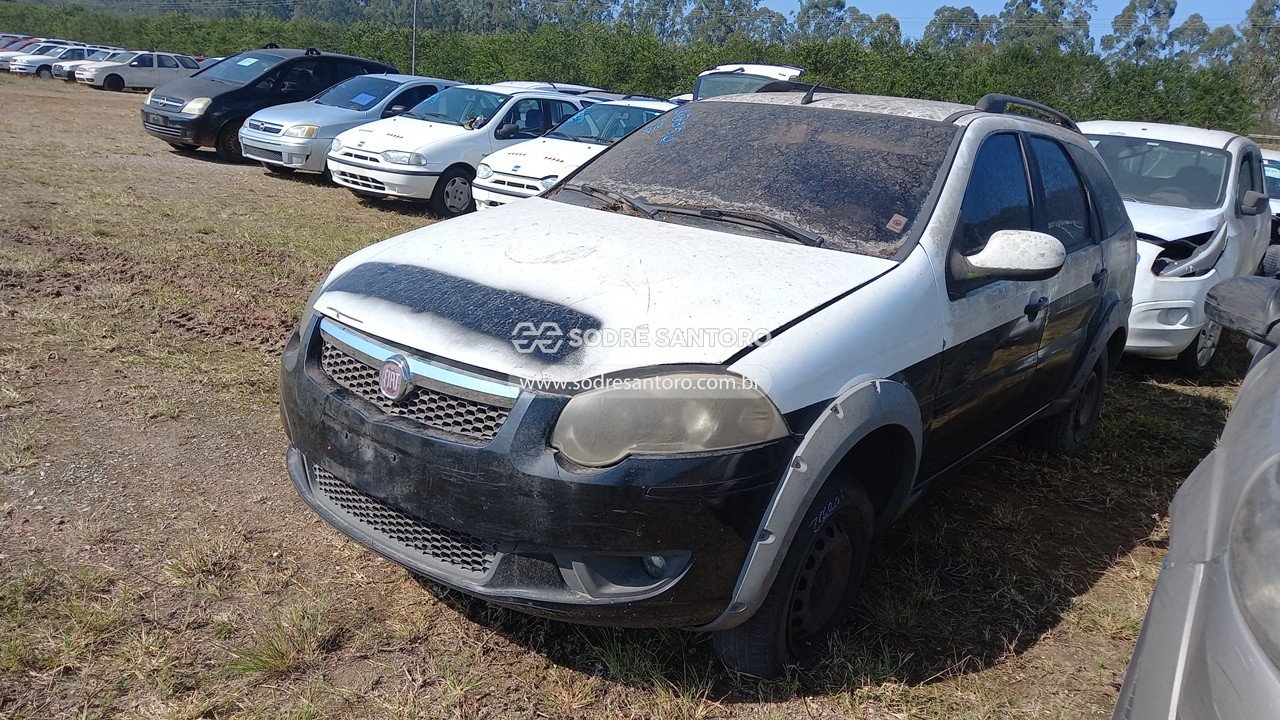 Foto 3: FIAT - PALIO WK TREKK 1.6 2014/2014