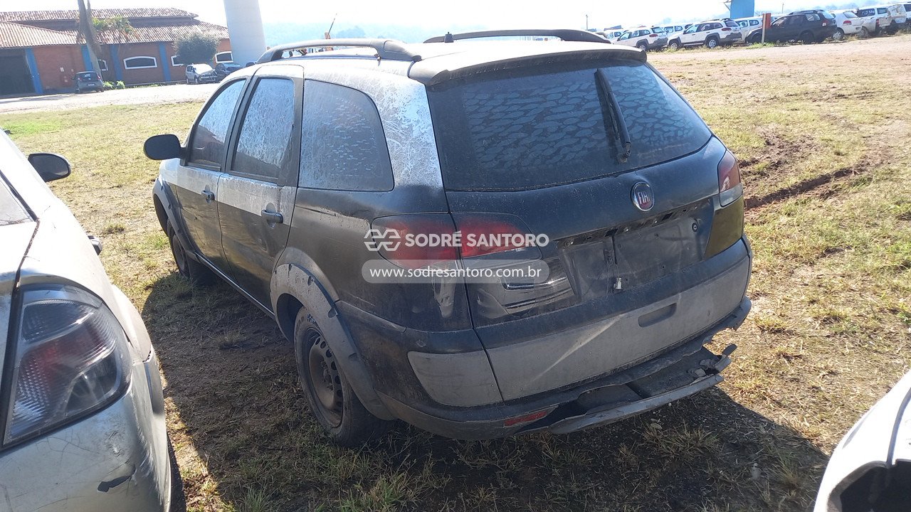 Foto 2: FIAT - PALIO WK TREKK 1.6 2014/2014