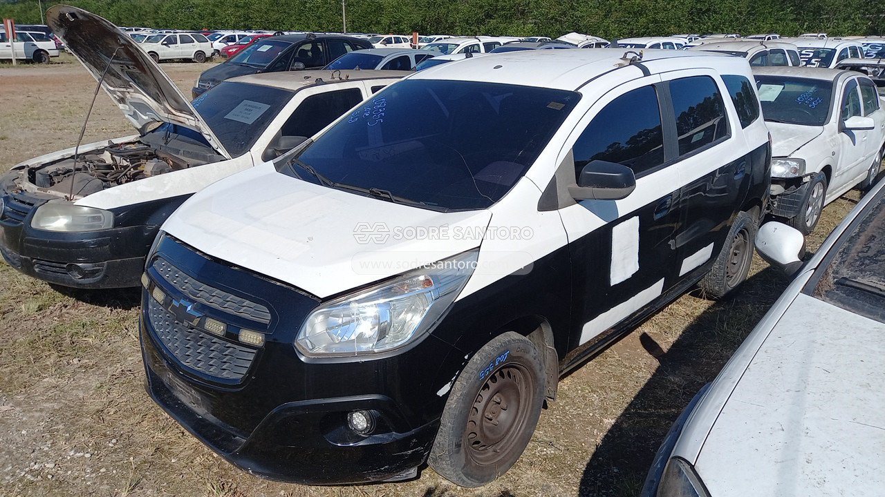 Foto 3: CHEVROLET - SPIN 1.8L MT LT 2014/2015