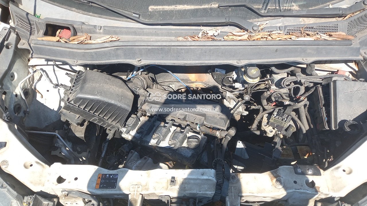 Foto 5: CHEVROLET - SPIN 1.8L MT LS E 2019/2020