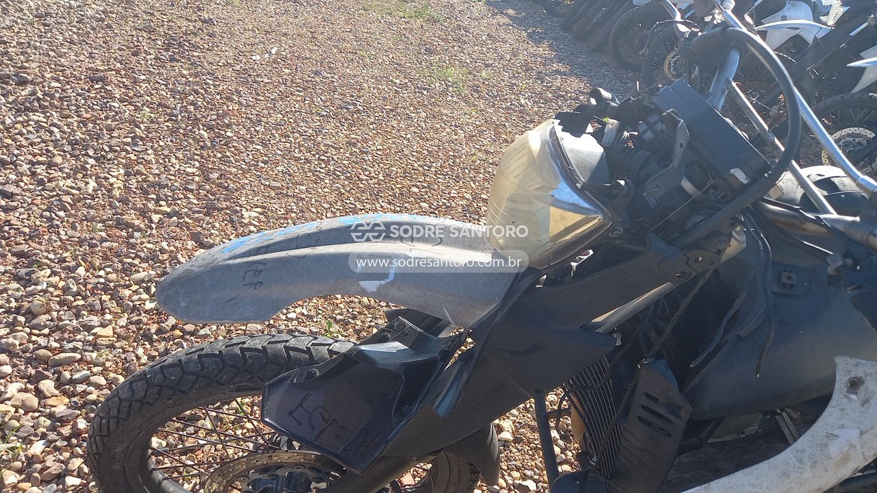 Foto 8 de 13: YAMAHA - XT 660R 2015/2015