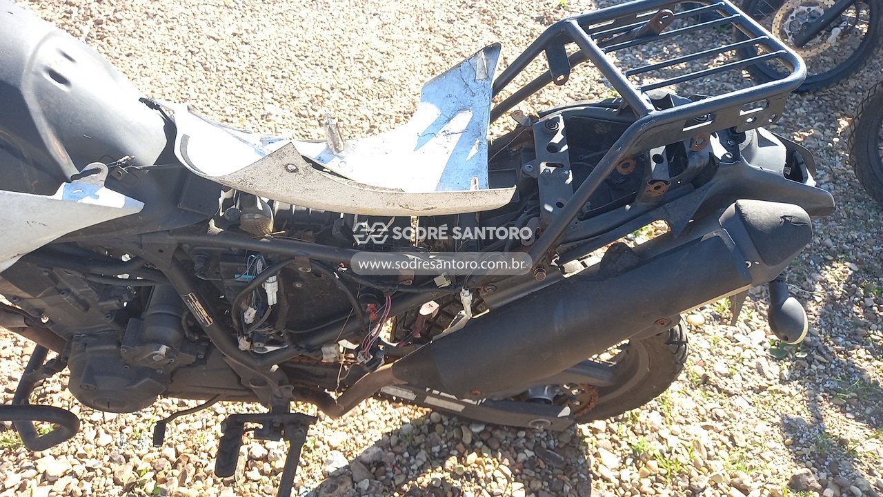 Foto 9 de 13: YAMAHA - XT 660R 2015/2015