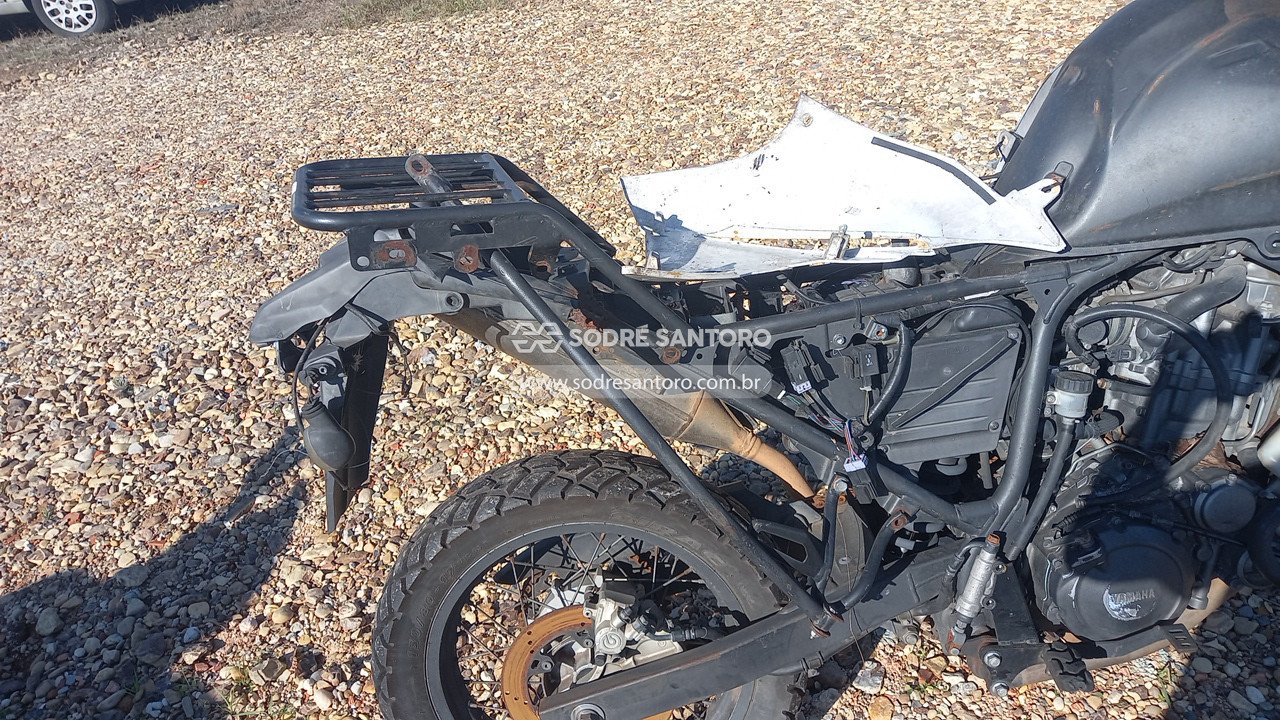 Foto 10 de 13: YAMAHA - XT 660R 2015/2015
