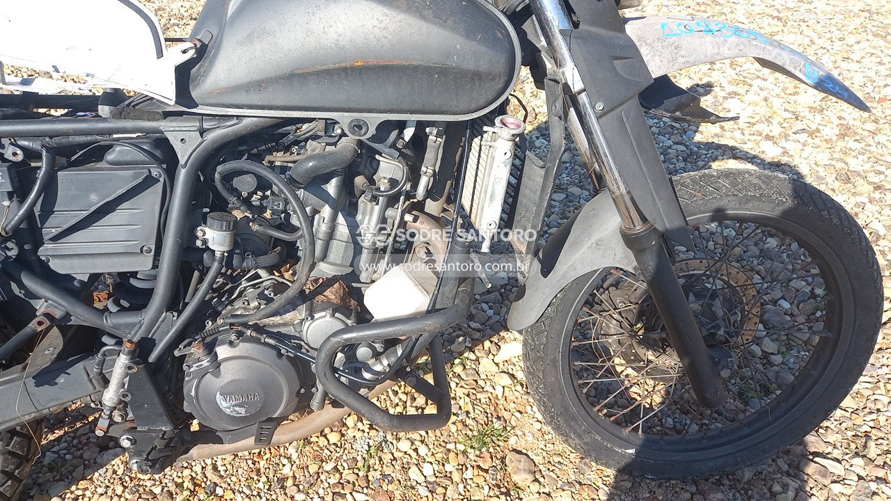 Foto 11 de 13: YAMAHA - XT 660R 2015/2015