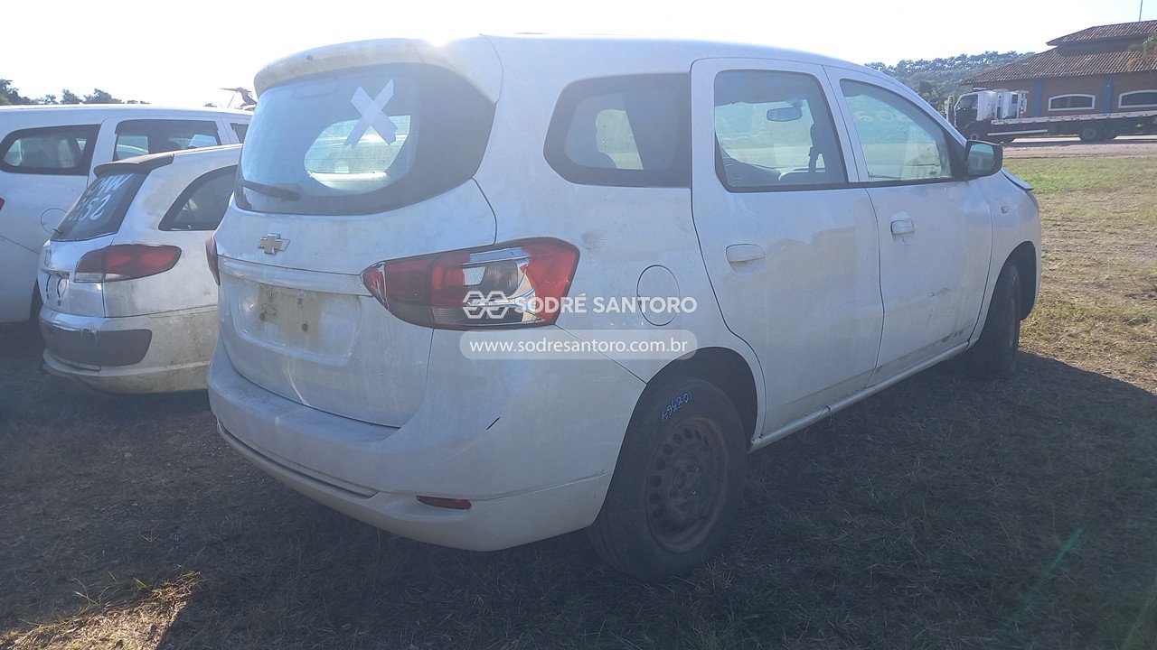 Foto 4: CHEVROLET - SPIN 1.8L MT LS E 2019/2020