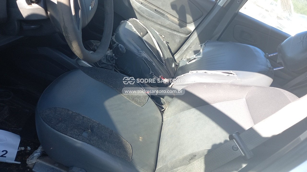 Foto 8 de 13: CHEVROLET - SPIN 1.8L MT LS E 2019/2020