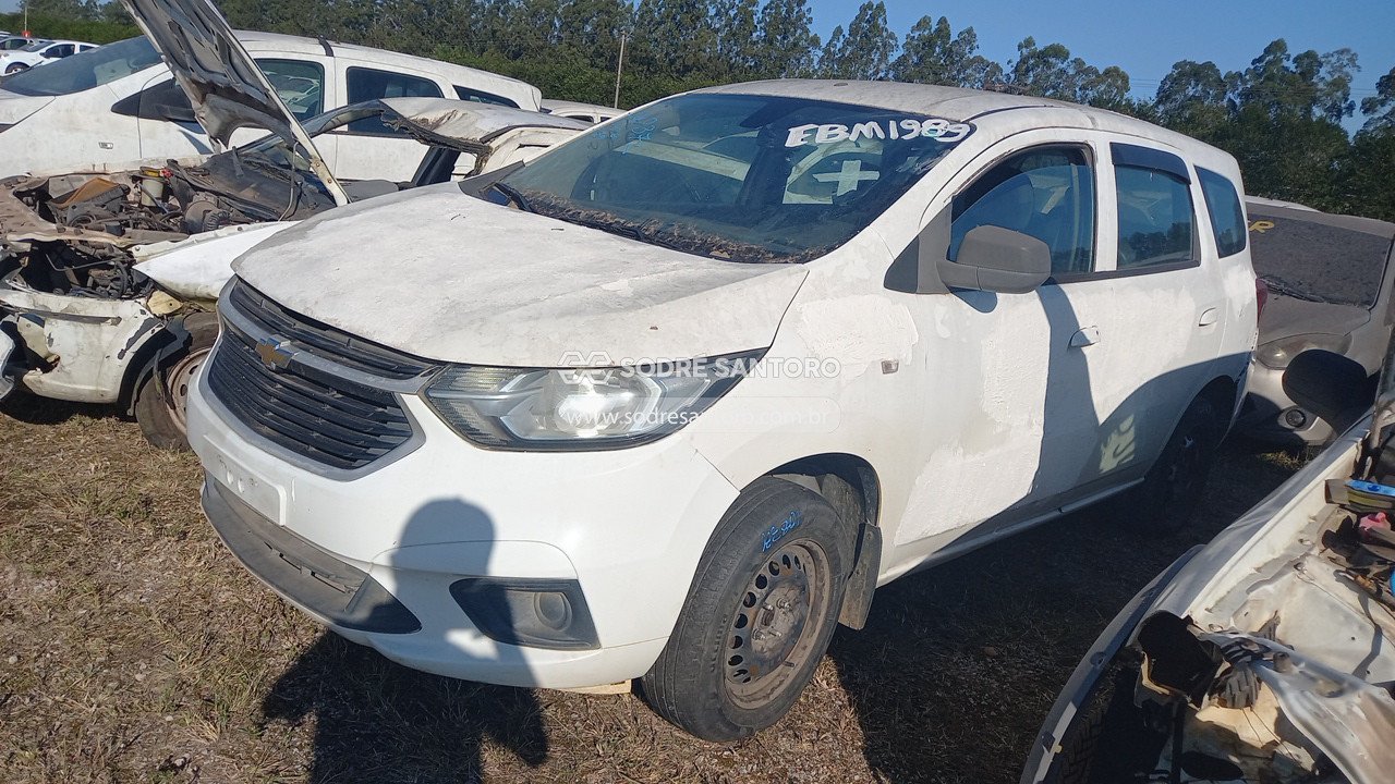 Foto 3: CHEVROLET - SPIN 1.8L MT LS E 2019/2020