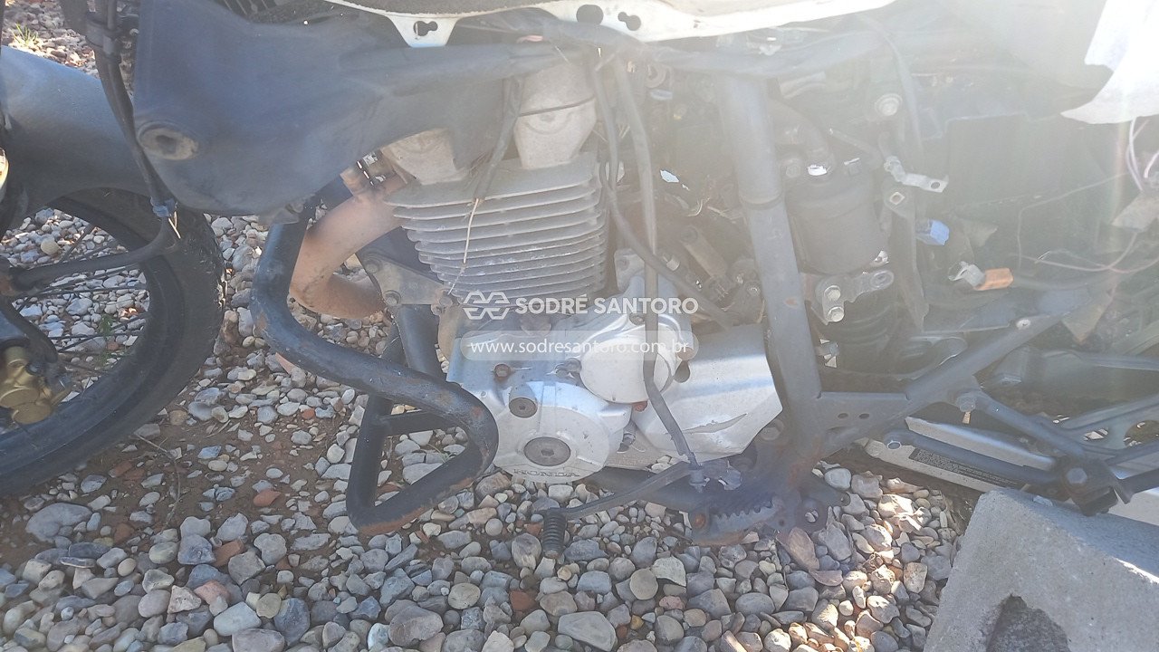 Foto 6 de 13: HONDA - XRE 300 2016/2016