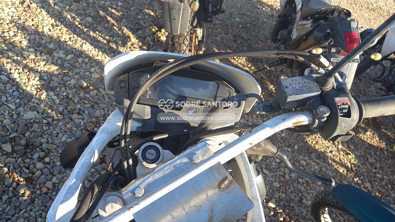 Foto 7 de 13: HONDA - XRE 300 2016/2016