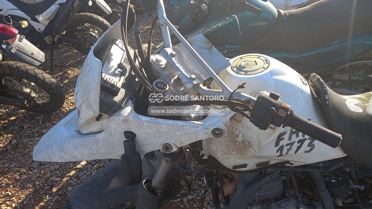 Foto 8 de 13: HONDA - XRE 300 2016/2016