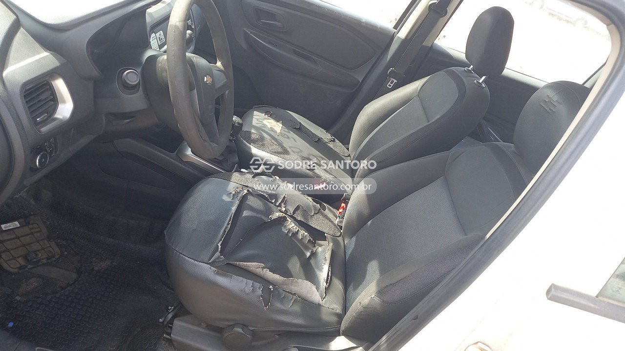 Foto 8 de 13: CHEVROLET - SPIN 1.8L MT LS E 2019/2020
