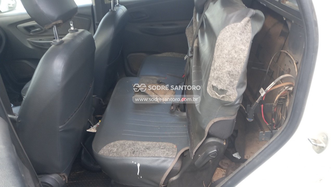 Foto 9 de 13: CHEVROLET - SPIN 1.8L MT LS E 2019/2020