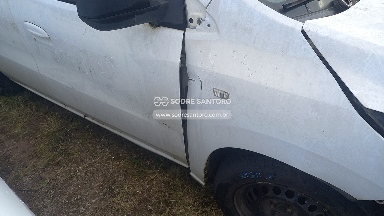 Foto 12 de 13: CHEVROLET - SPIN 1.8L MT LS E 2019/2020
