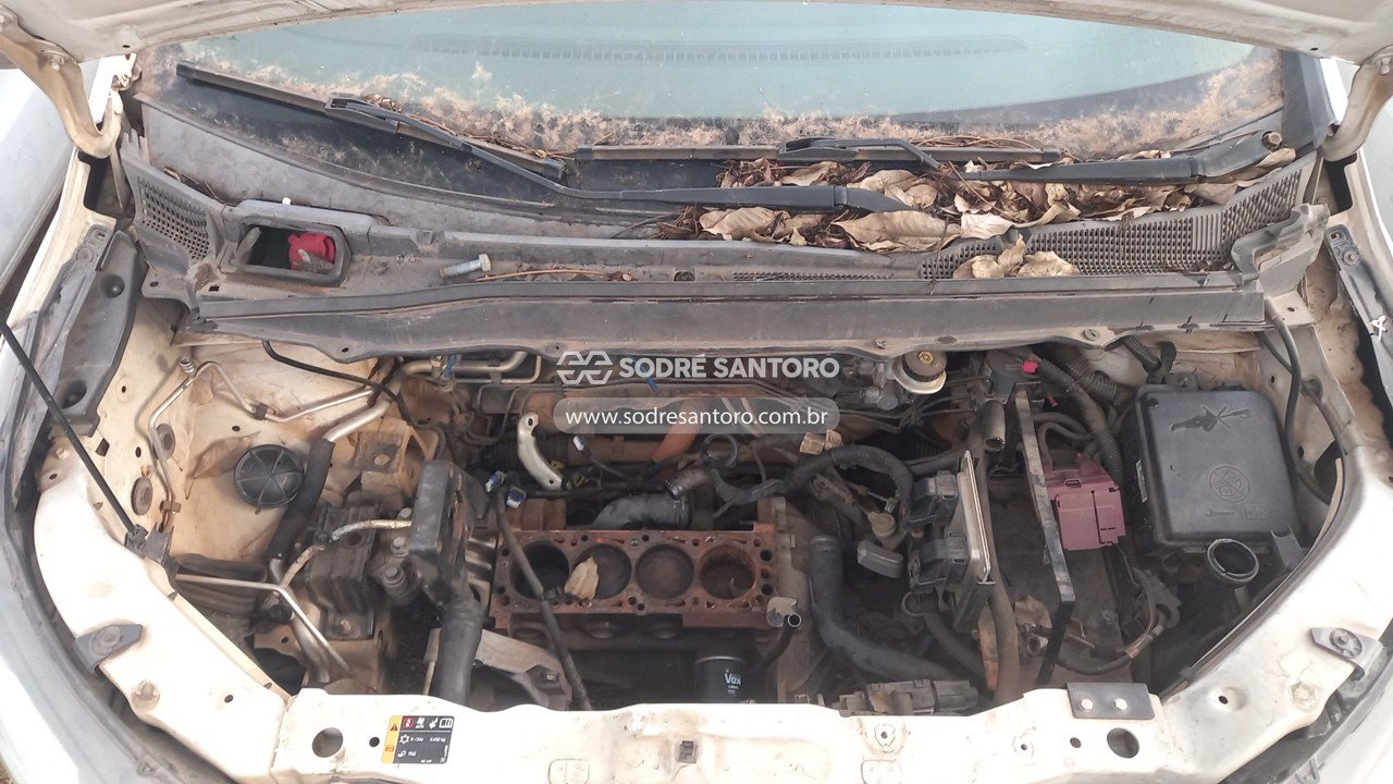 Foto 5: CHEVROLET - SPIN 1.8L MT LS E 2019/2020