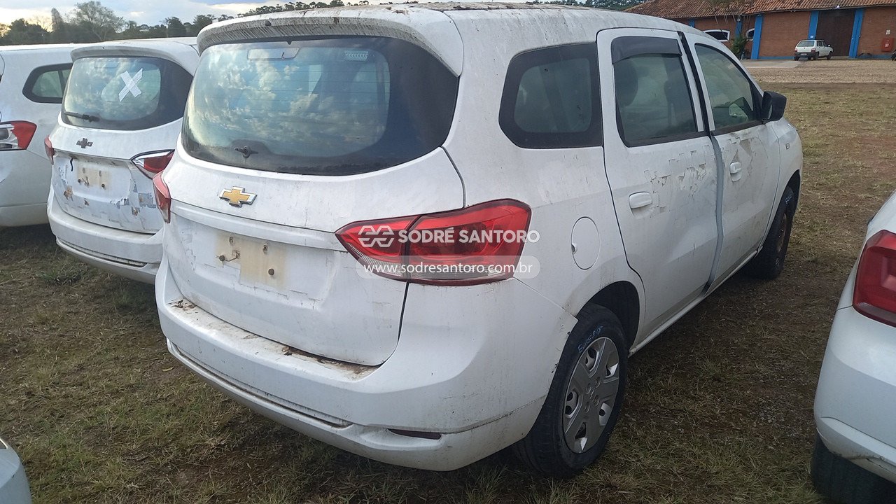 Foto 4: CHEVROLET - SPIN 1.8L MT LS E 2019/2020