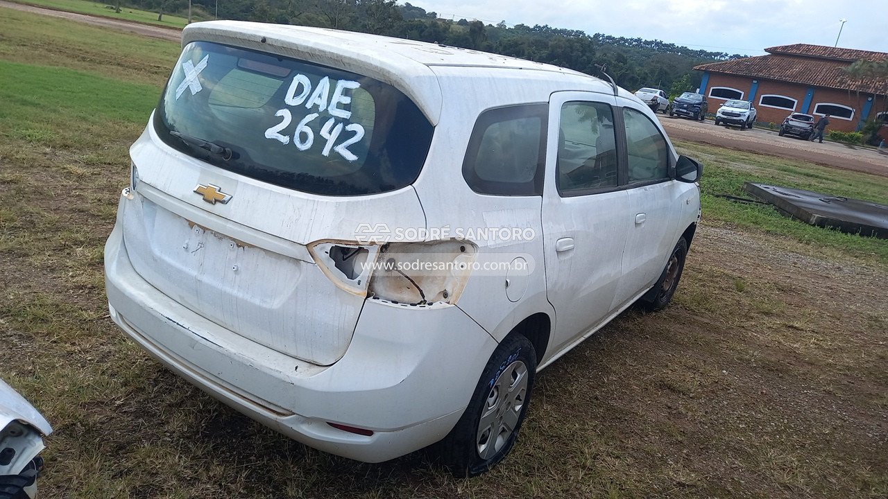 Foto 4: CHEVROLET - SPIN 1.8L MT LS E 2019/2020