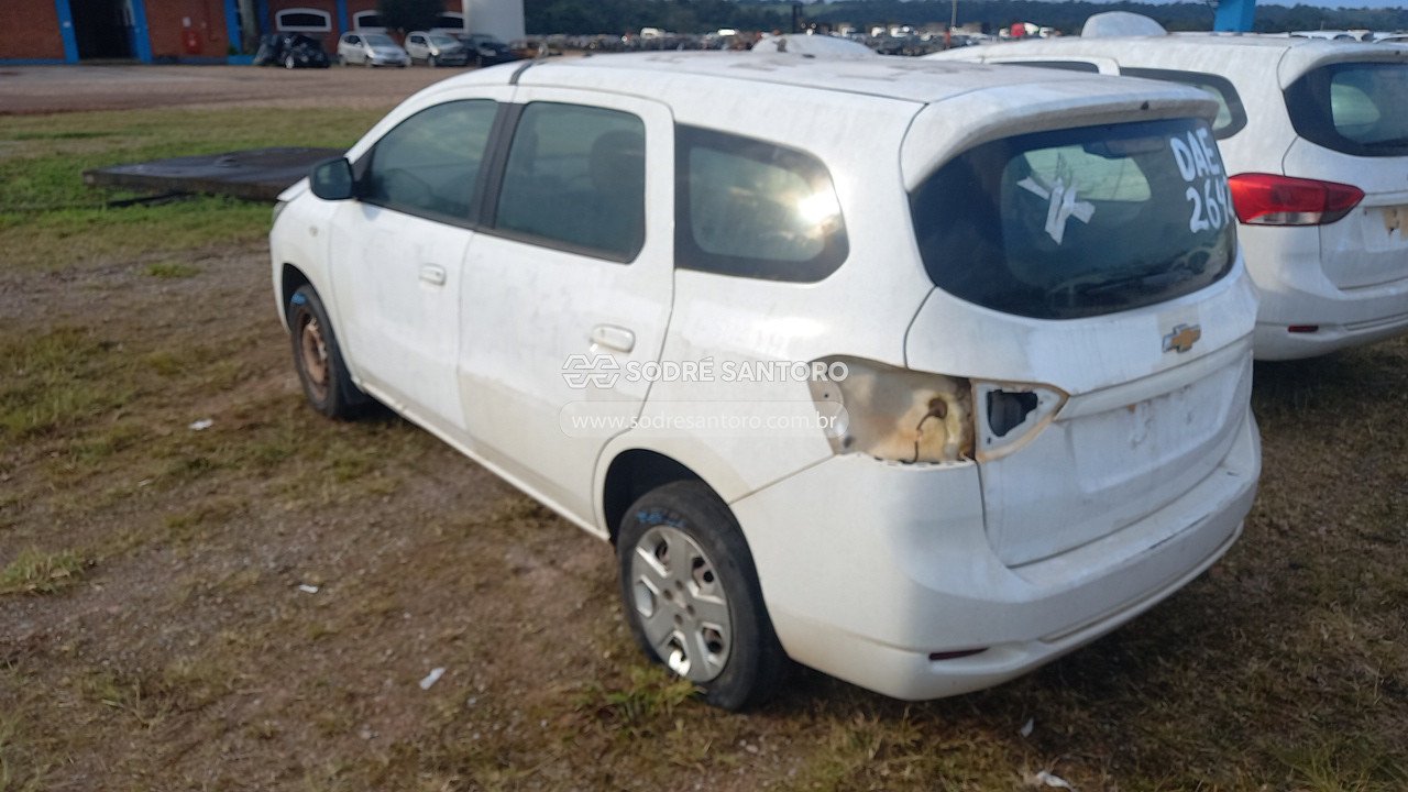 Foto 2: CHEVROLET - SPIN 1.8L MT LS E 2019/2020