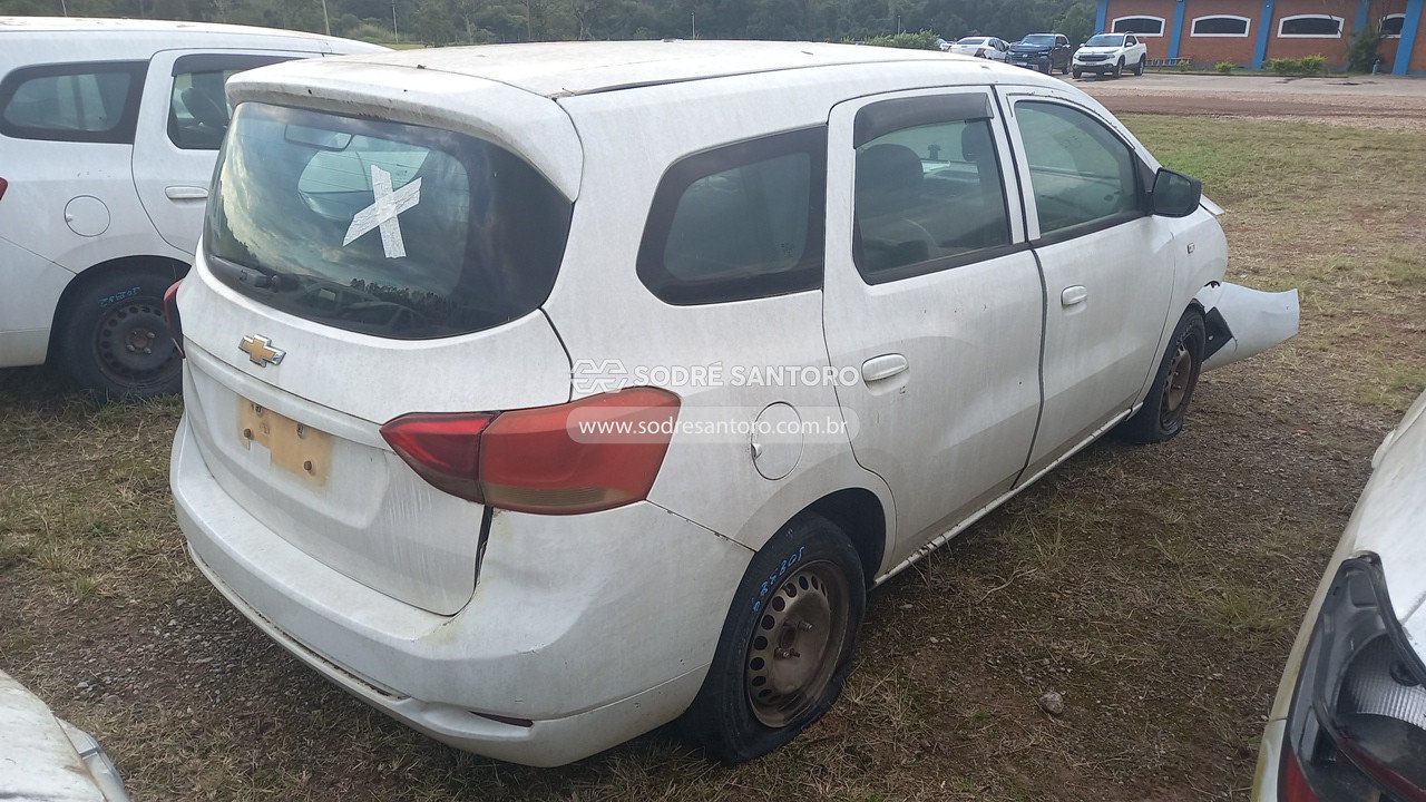 Foto 4: CHEVROLET - SPIN 1.8L MT LS E 2019/2020