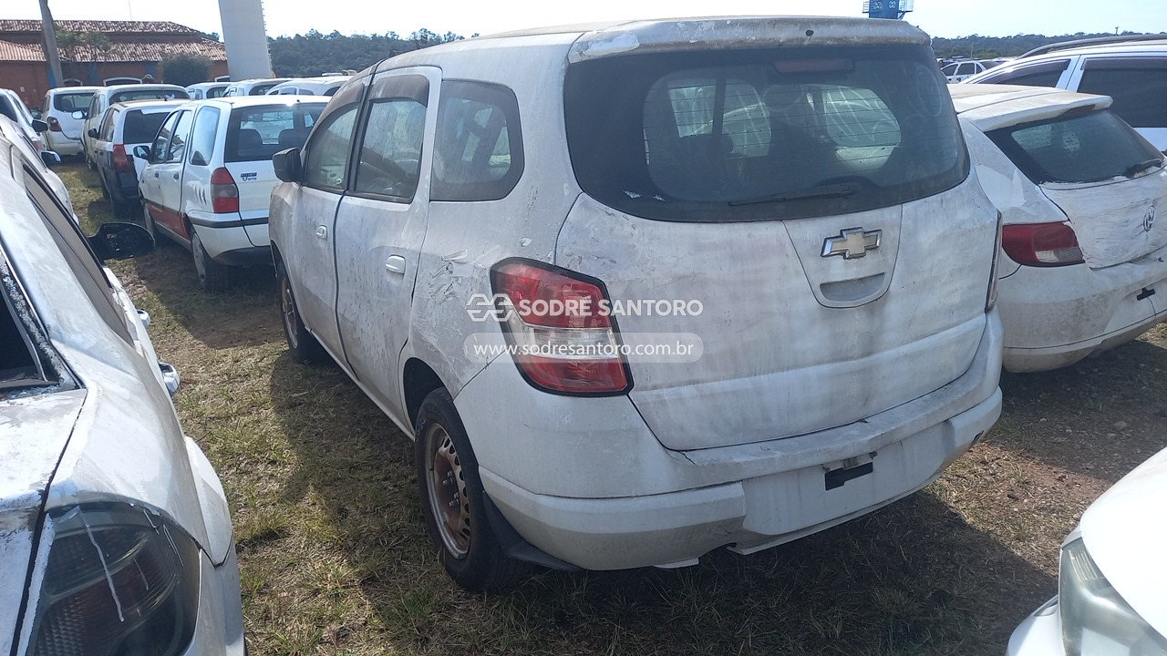 Foto 2: CHEVROLET - SPIN 1.8L MT LT 2015/2016