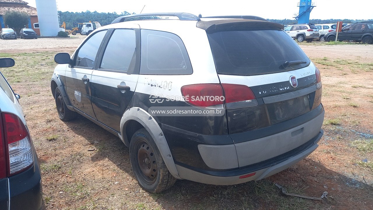 Foto 2: FIAT - PALIO WK TREKK 1.6 2014/2014