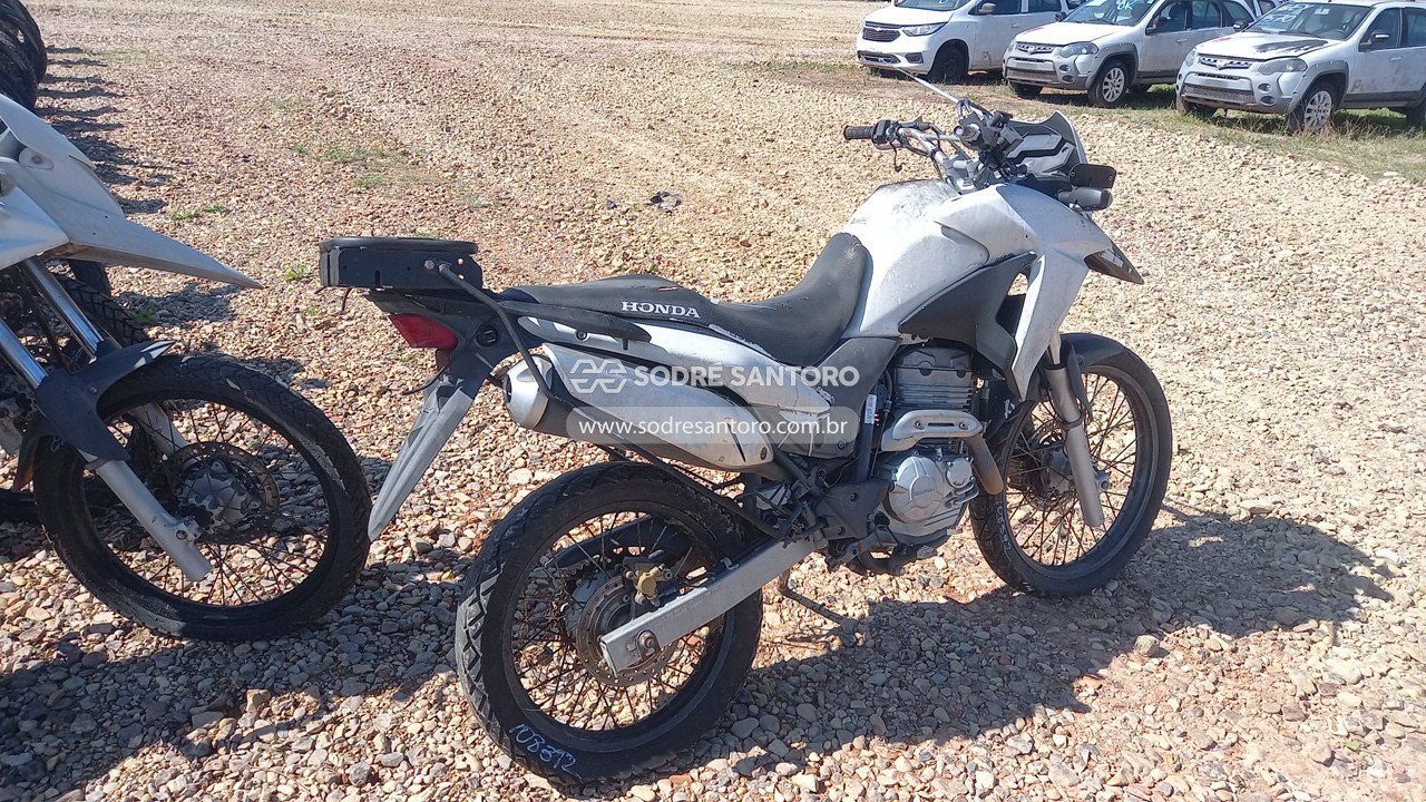 Foto 4: HONDA - XRE 300 2016/2016