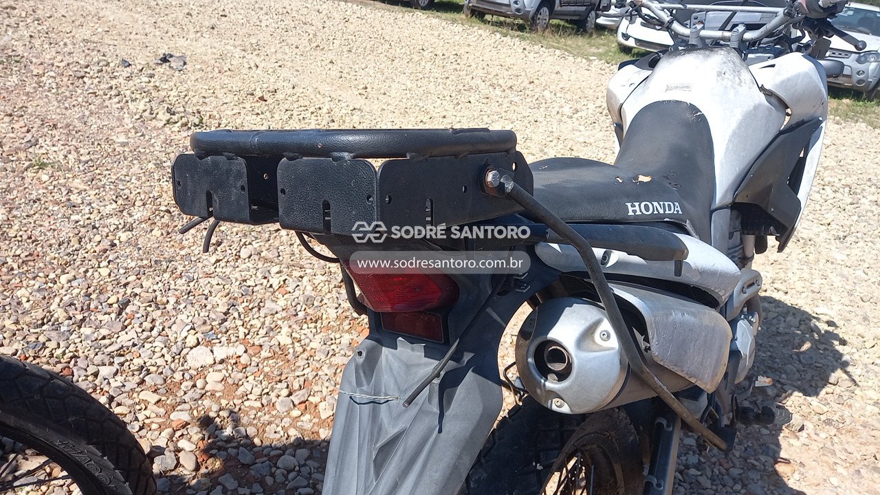 Foto 12 de 13: HONDA - XRE 300 2016/2016