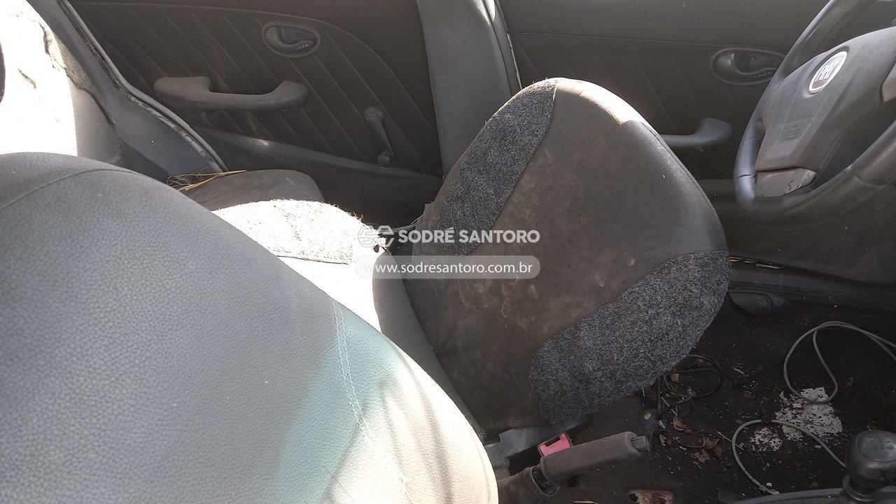 Foto 10 de 13: FIAT - PALIO WK TREKK 1.6 2012/2013