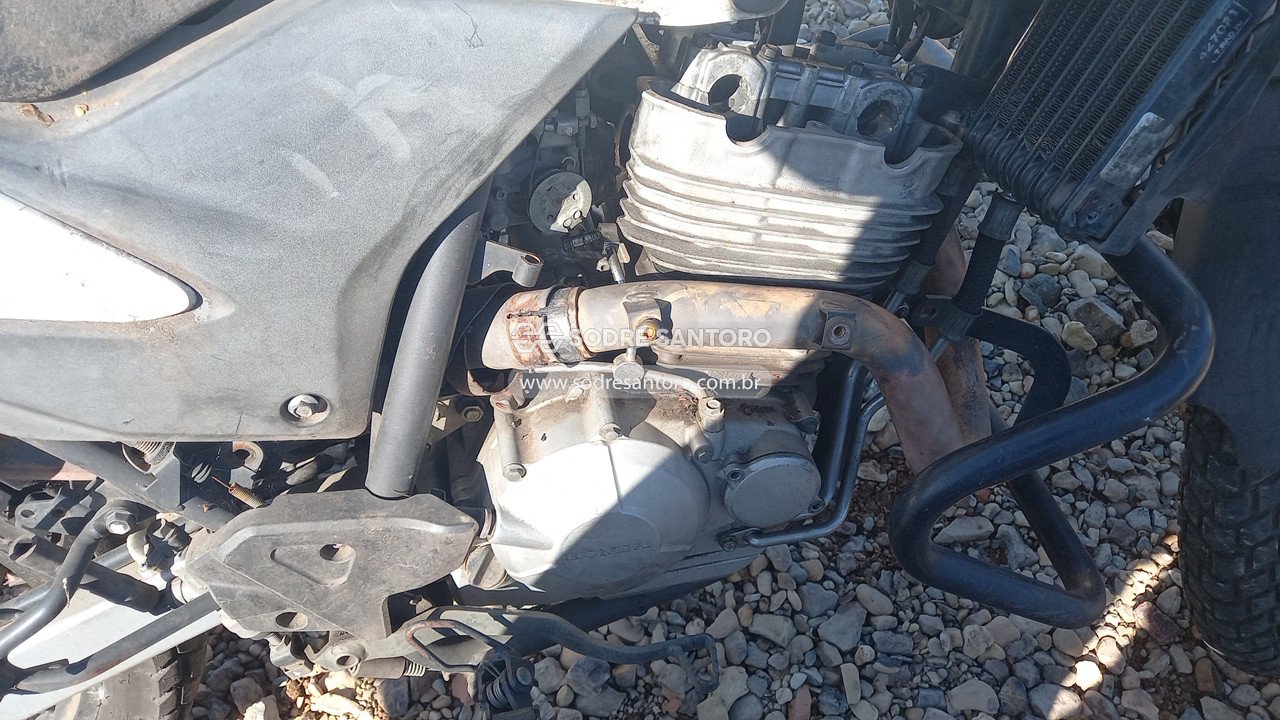 Foto 6 de 13: HONDA - XRE 300 P 2013/2013