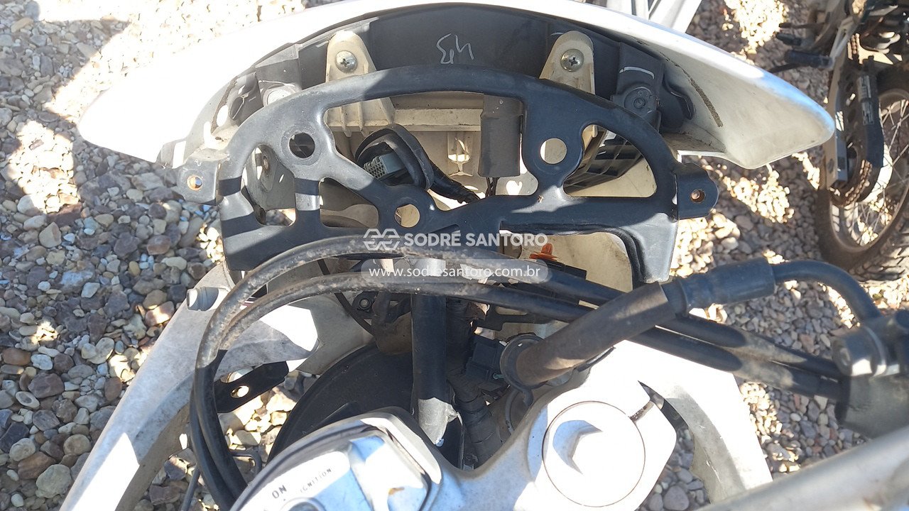 Foto 7 de 13: HONDA - XRE 300 P 2013/2013