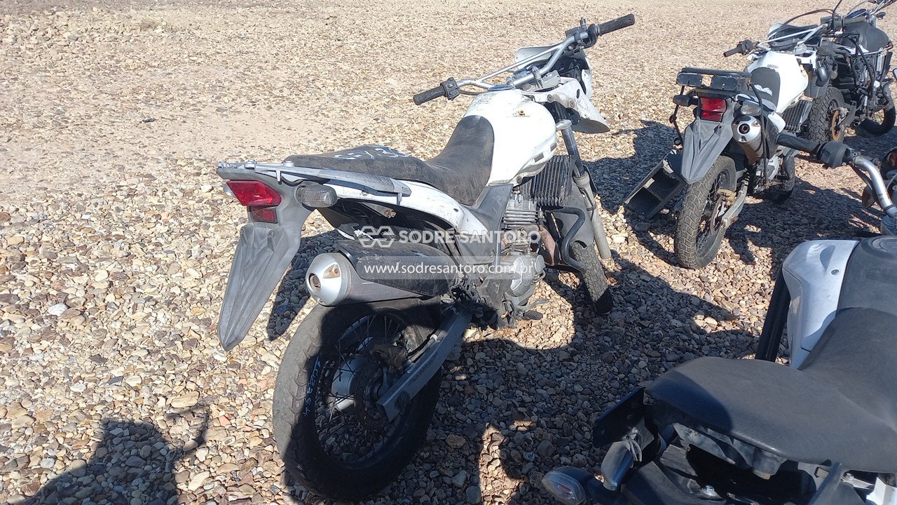 Foto 4: HONDA - XRE 300 P 2013/2013