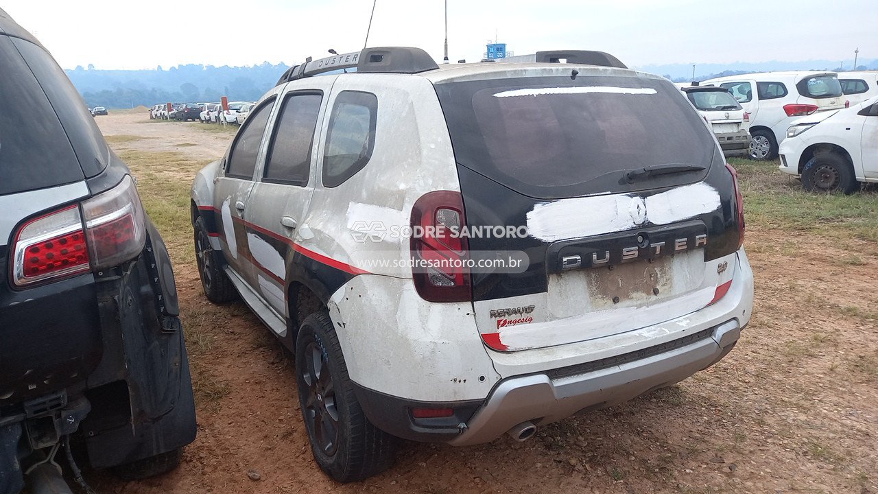 Foto 2: RENAULT - DUSTER 20 D 4X4 2016/2016