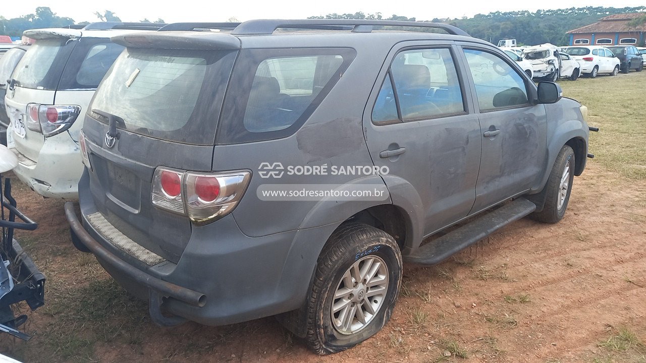Foto 4: TOYOTA - HILUX SW4 4X2SR 2014/2014
