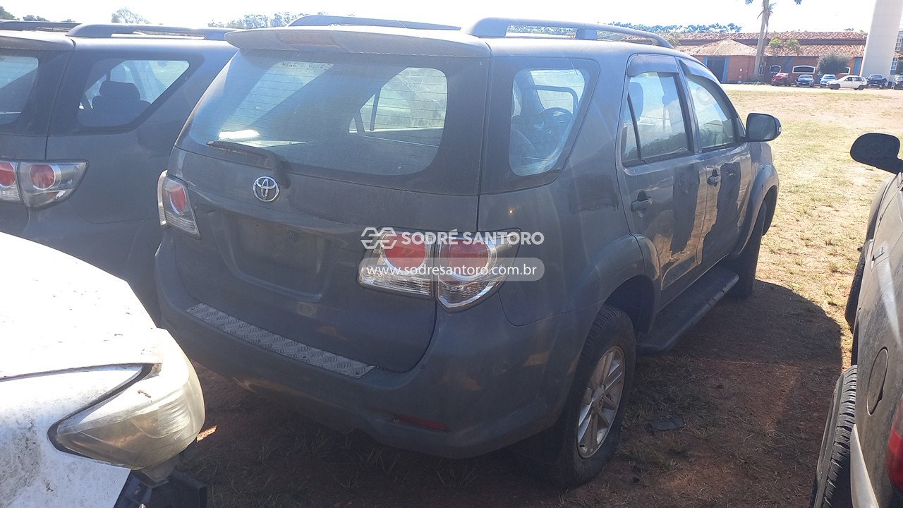 Foto 4: TOYOTA - HILUX SW4 4X2SR 2014/2014