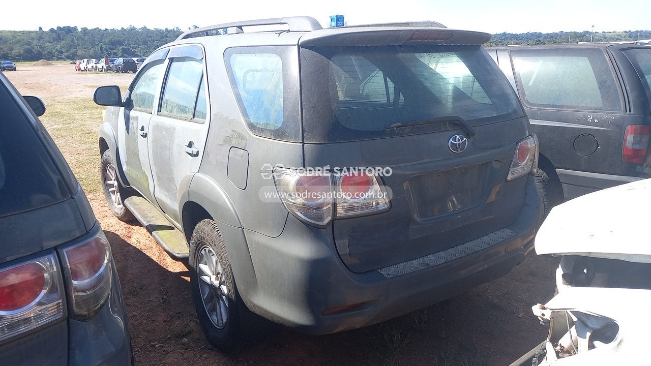 Foto 2: TOYOTA - HILUX SW4 4X2SR 2014/2014